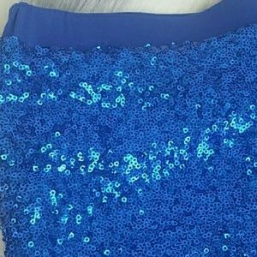 sold out! BLUE SEQUIN SHORTS - Picture 4 of 4